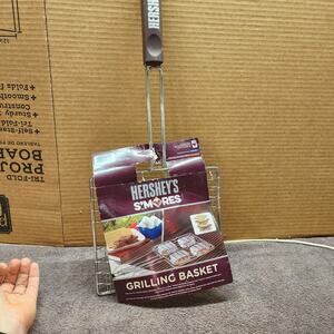 Hershey Grilling basket never used U